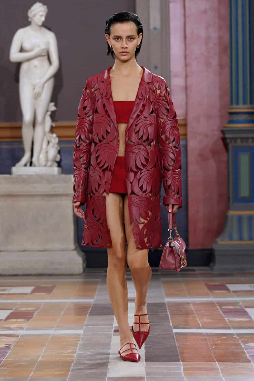 Valentino: Ready-To-Wear SS24 - 10 Magazine
